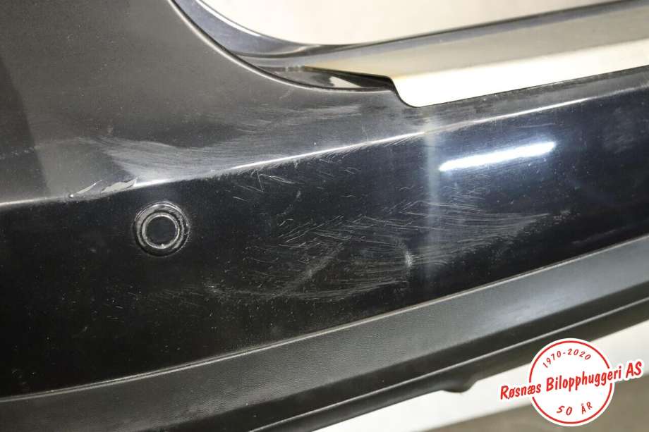 Støtfanger bak til VW Passat 2005-2010 (B6) (B6) (VOLKSWAGEN|3C9 807 417|)