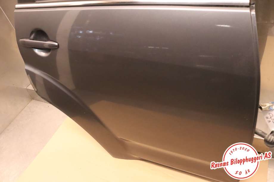 Dør høyre bak til Mitsubishi Outlander 2010-2012 (Type II, Fase 2)  (MITSUBISHI|5730A246|)