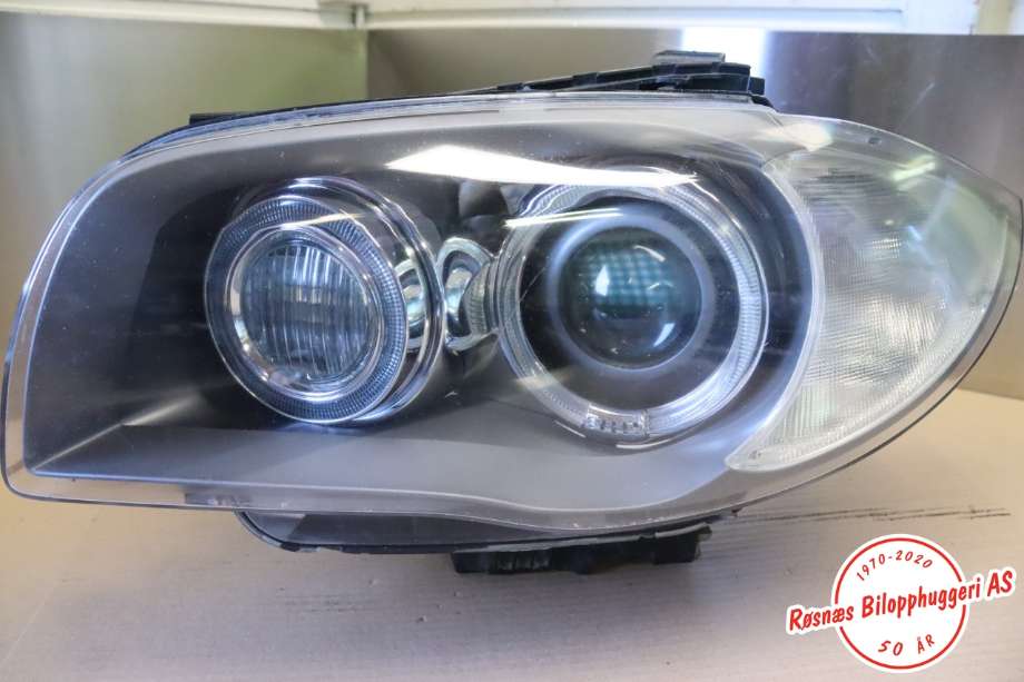 Frontlykt venstre halogen til BMW 1-Serie 2004-2011 (E81/E82/E87/E88) (E81/E82/E87/E88) (BMW||63117181281)