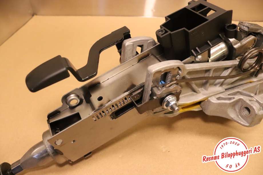 Rattaksel til Volvo V90 / V90 CC / S90 2016-->>  (VOLVO||32315937)