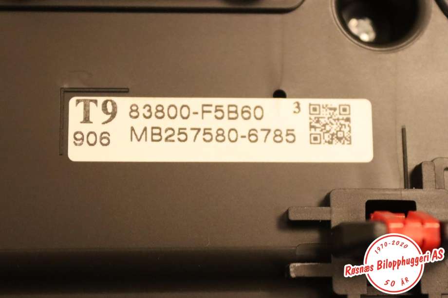 Speedometer til Toyota Yaris Cross (SUV) 2021-->>  (TOYOTA||83800-F5B60)