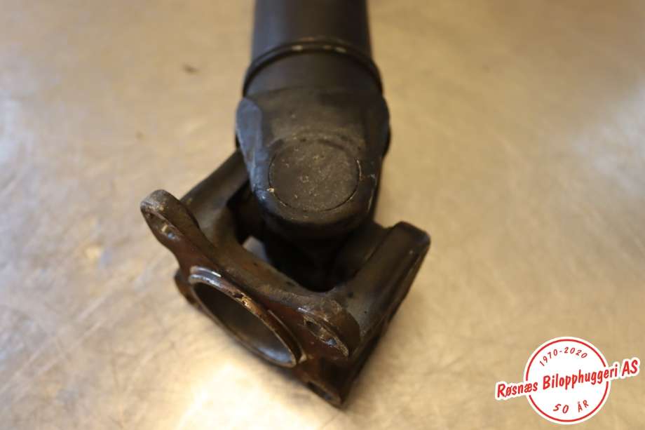 Mellomaksel fremre til Toyota Hiace 2007-2012 (Fase 3)  (TOYOTA|3714026140|)