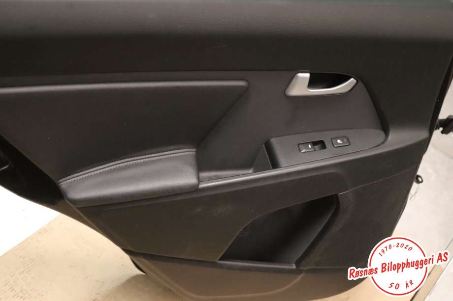 Dør venstre bak til Kia Sportage 2010-2016 (Type III)  (KIA|77003 3W000|)