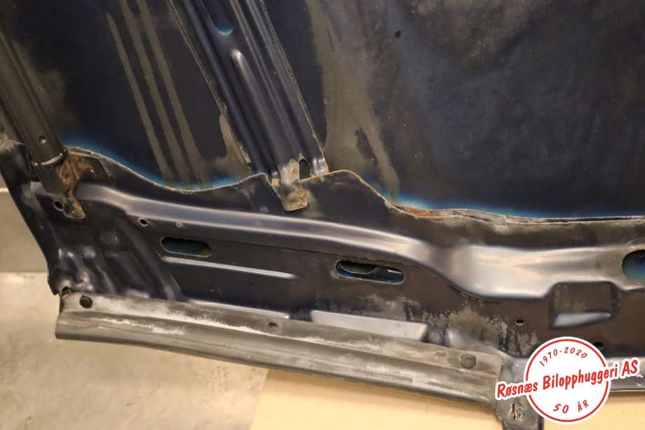 Panser til Mercedes 190 1984-1993 (W201) (W201) (MERCEDES|A 201 880 27 57|)