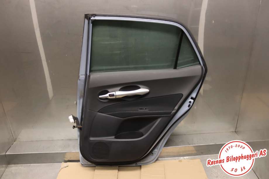 Dør høyre bak til Toyota Auris 2010-2012 (Type I, Fase 2) (TOYOTA|6700302250|)