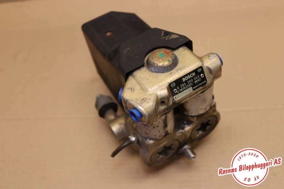 ABS sentral til Mercedes 190, 1984-1993 (W201) (W201) (MERCEDES|)