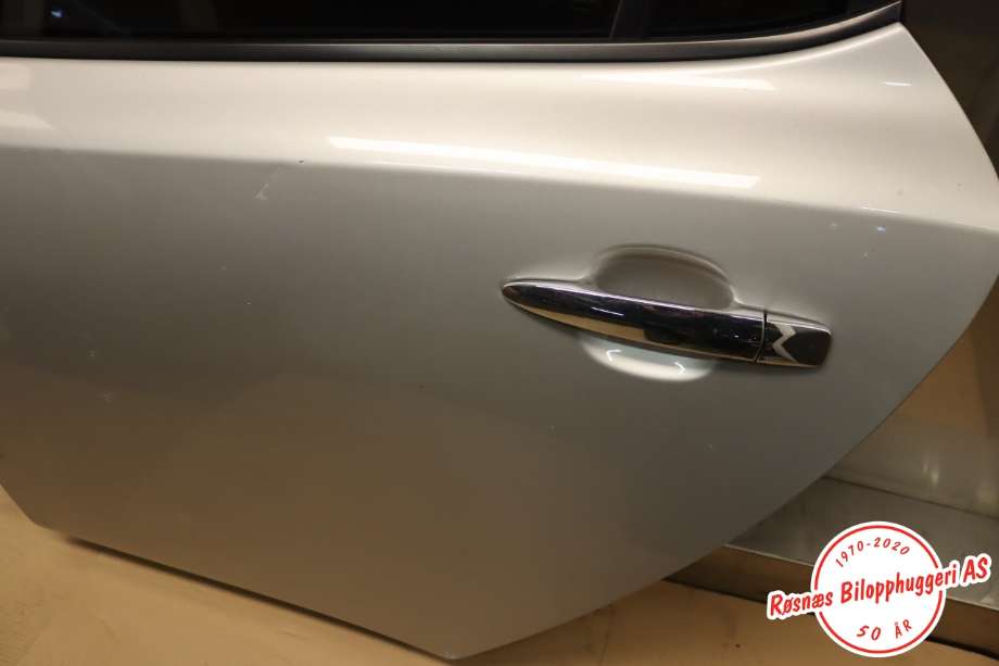 Dør venstre bak til Nissan Leaf 2011-2017 (Type I)  (NISSAN|H210A3NAMA|)