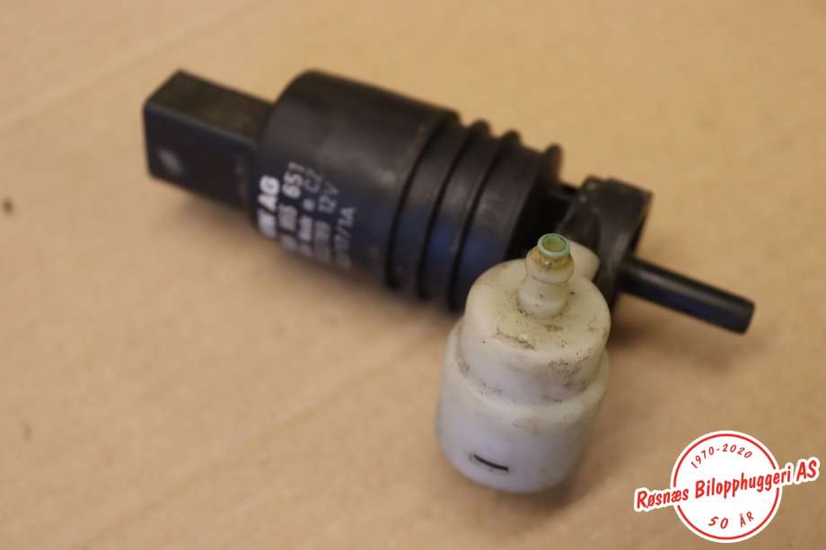 Spylerpumpe foran til VW Passat 2015-2019 (Fase 1) (B8) (B8) (VOLKSWAGEN||1K6955651)