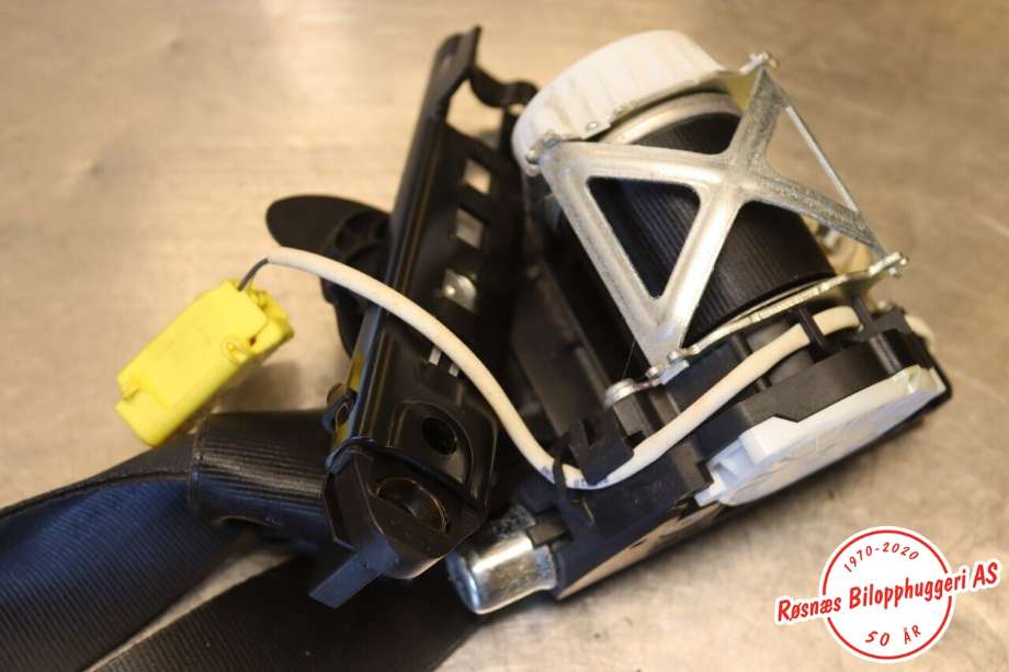 Sikkerhetsbelte foran venstre til VW CC 2008-2012 (PASSAT CC) (PASSAT CC) (VOLKSWAGEN|3C1 857 705 P||34032246B)