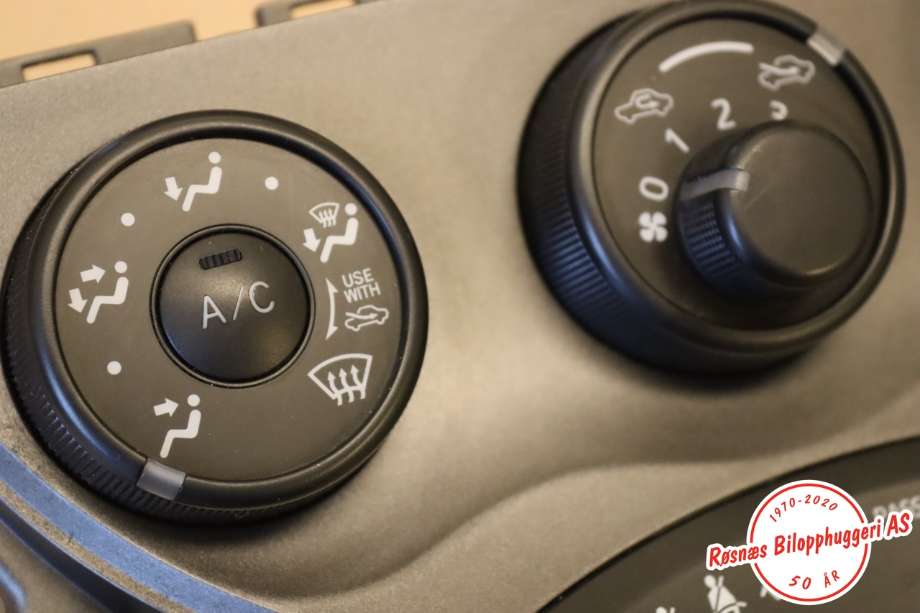 Varmeapparat betjening til Toyota Verso-S 2011-2015 (COMBI) (COMBI) (TOYOTA|5540652310|)
