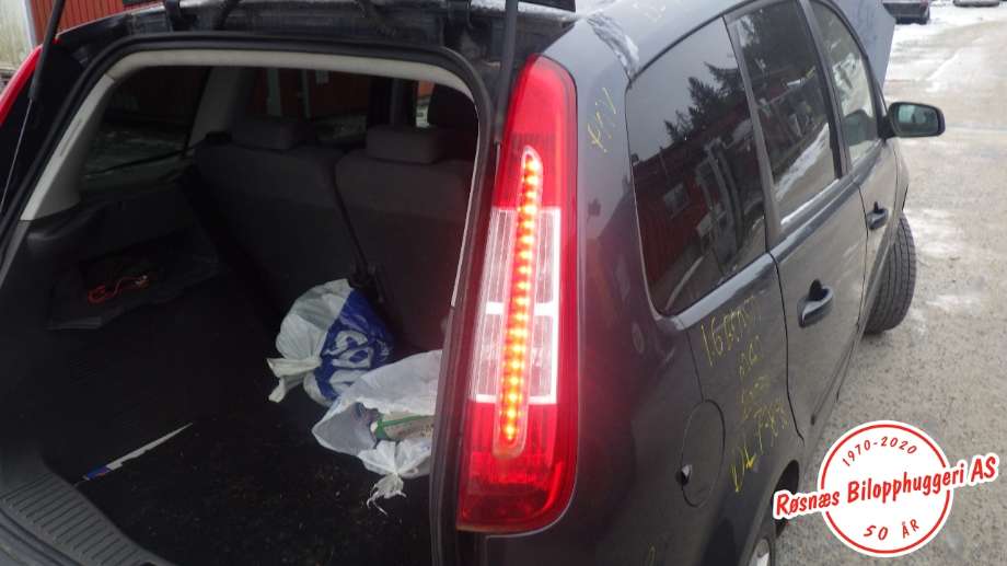 Baklykt høyre til Ford C-Max 2003-2007 (Type I, Fase 1) (FORD|7M51-13404-AH|)