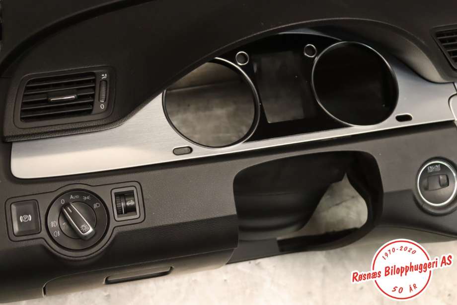 Dashbord til VW CC 2008-2012 (PASSAT CC) (PASSAT CC) (VOLKSWAGEN|3AB 857 003 R|)