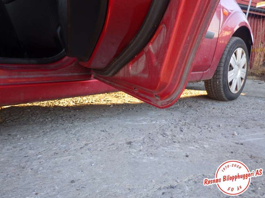 Dør høyre bak til Ford Fiesta 2002-2008 (Type V) (FORD|1692525|)
