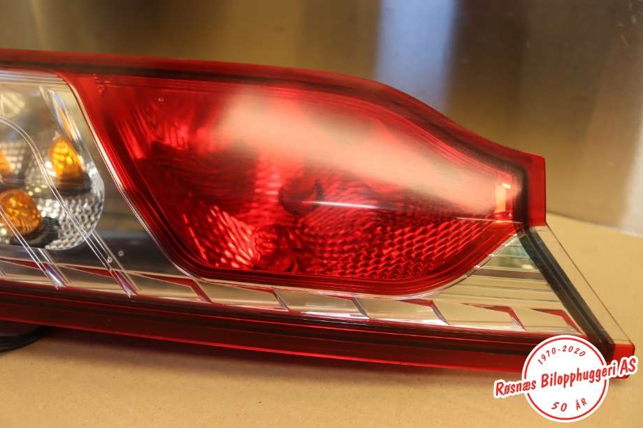 Baklykt høyre til Ford Transit Connect 2013-2018 Type II, Fase 1  (FORD||DT1113404AC)