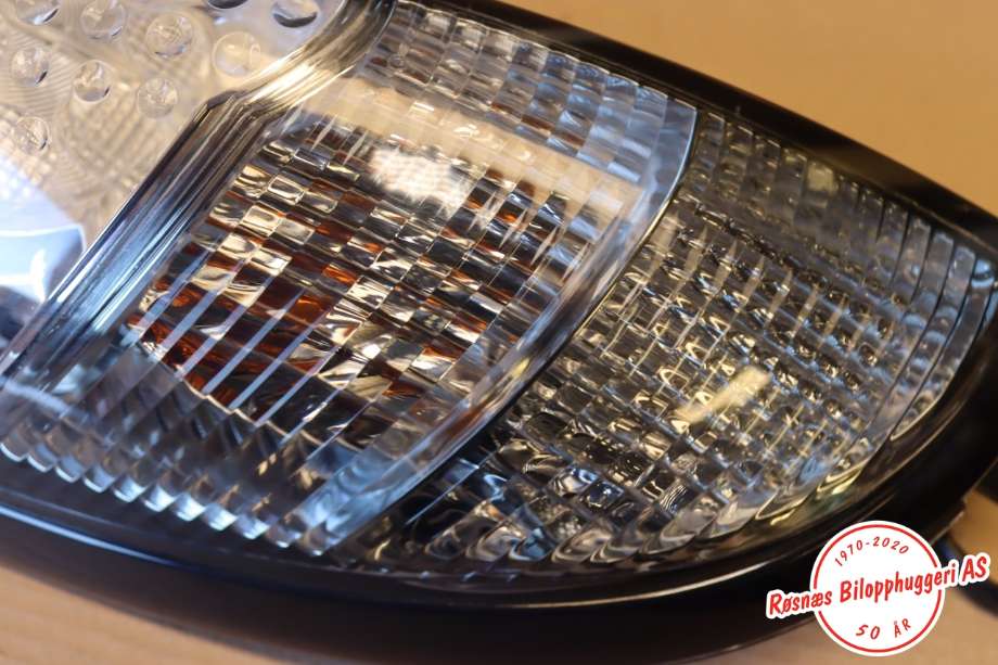 Baklykt venstre til Mitsubishi i-MiEV 2010-->>  (MITSUBISHI|8330A681|)