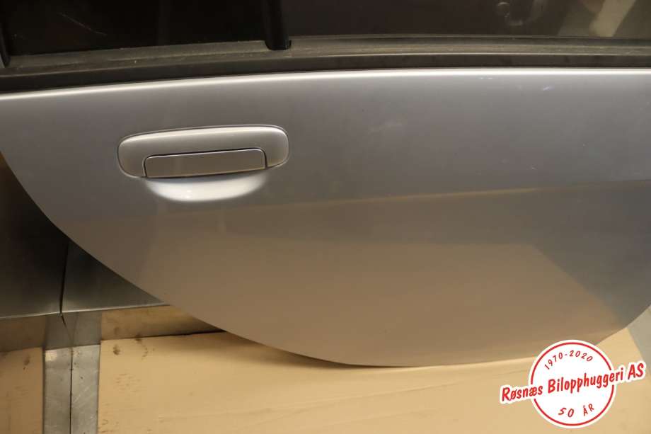 Dør høyre bak til Mitsubishi i-MiEV 2010-->>  (MITSUBISHI|5730B018|)