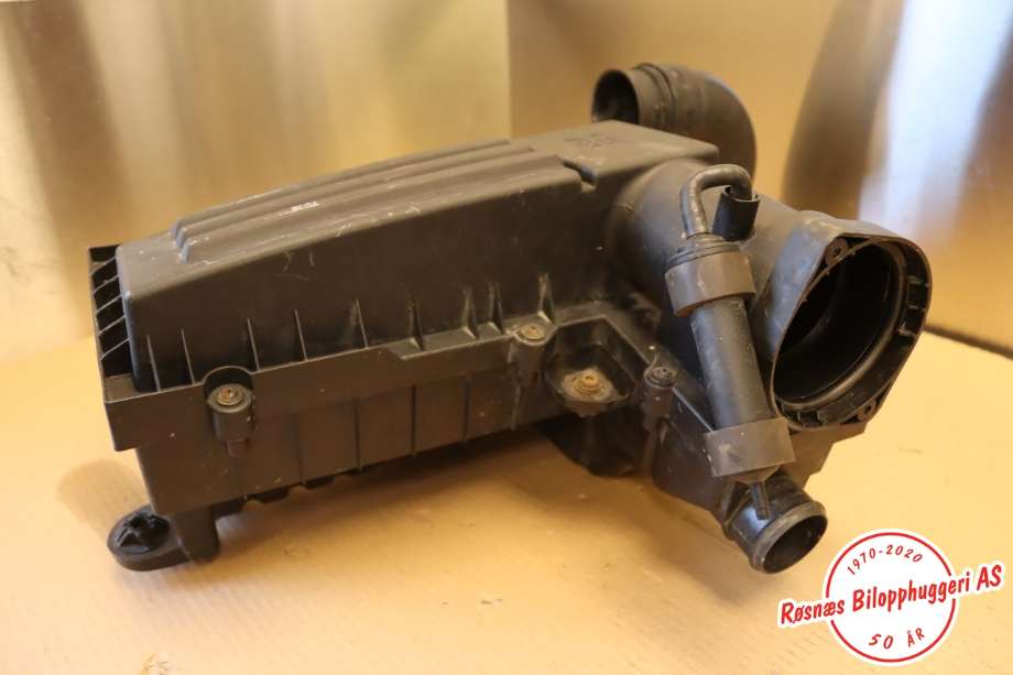 Luftfilterboks til VW CC 2008-2012 (PASSAT CC) (PASSAT CC) (VOLKSWAGEN|3C0 129 607 BH|)