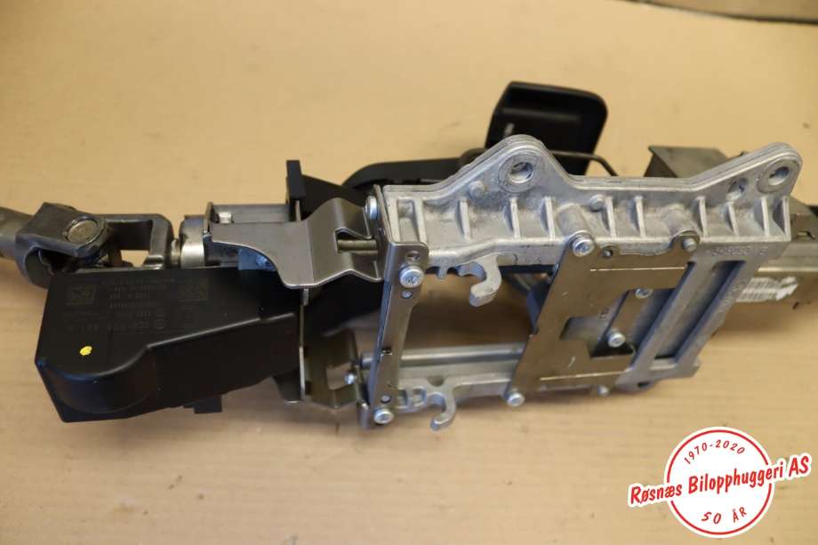 Rattaksel til VW CC 2008-2012 (PASSAT CC) (PASSAT CC) (VOLKSWAGEN|3C1 419 501 AA|)