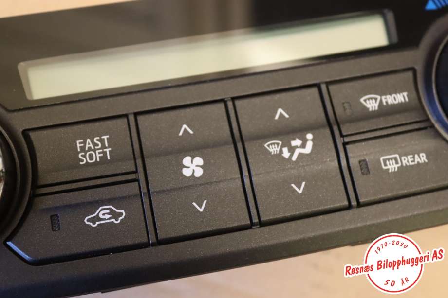 Varmeapparat betjening til Toyota RAV4 2016-2019 (Type IV, Fase 2)  (TOYOTA||55900-42450)