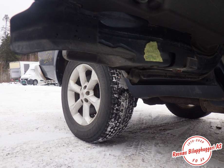 Dør høyre bak til Nissan Navara 2005-2010 (Fase 1) (D40) (D40) (NISSAN|82150EA831|)