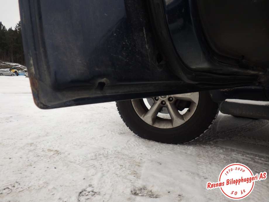 Dør venstre foran til Nissan Navara 2005-2010 (Fase 1) (D40) (D40) (NISSAN|)