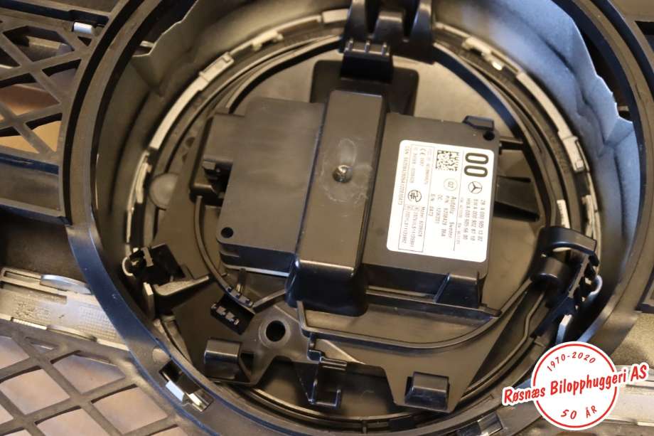 Grill til Mercedes B-Klasse 2011-2018 (W246) (W246) (MERCEDES|A0009051302||A 246 880 0260)