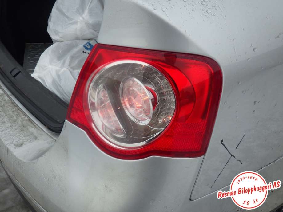 Baklykt høyre til VW Passat 2005-2010 (B6) (B6) (VOLKSWAGEN|3C5 945 096 H|)