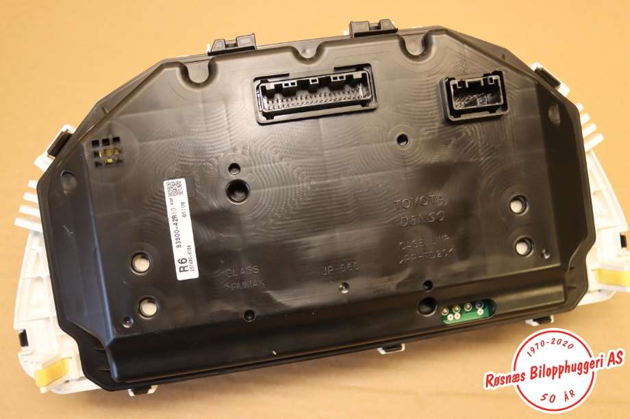 Speedometer til Toyota RAV4 2016-2019 (Type IV, Fase 2)  (TOYOTA||83800-42R60)