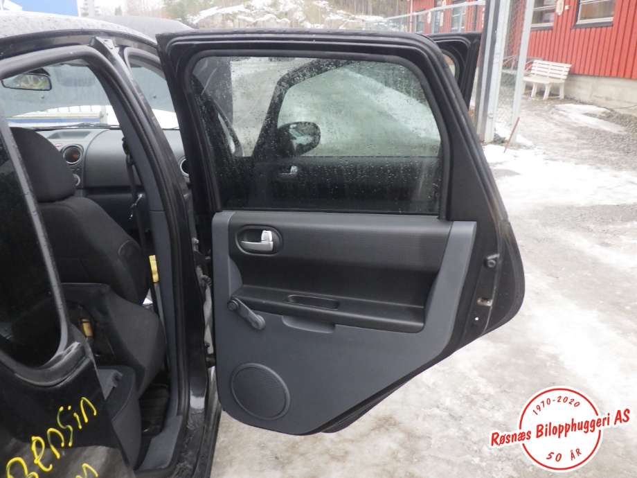 Dør høyre bak til Mitsubishi Colt 2009-2013 (Type VII, Fase 2)  (MITSUBISHI|5730A714|)
