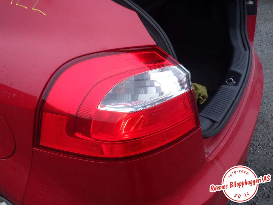 Baklykt venstre til Kia Rio 2011-2017 Type III  (KIA|92401 1W210|)