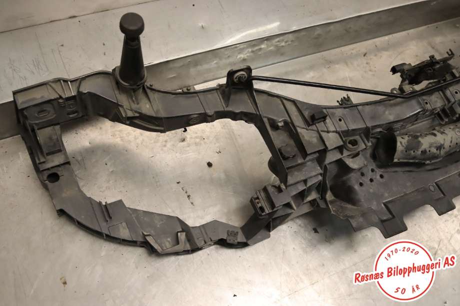 Frontplate øvre til Ford Transit Connect 2013-2018 Type II, Fase 1  (FORD|DT11-8B041-AF|)