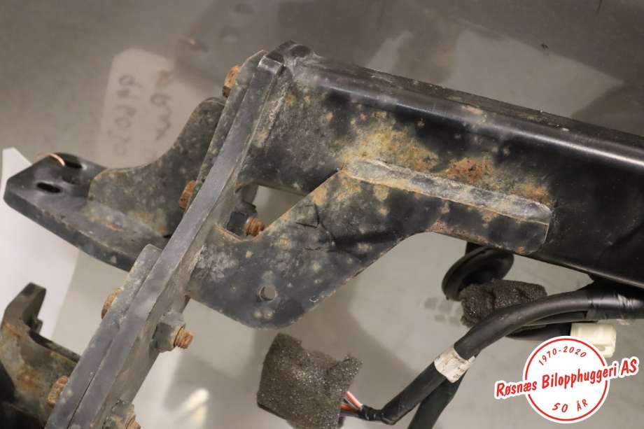 Hengerfeste til Toyota RAV4 2016-2019 (Type IV, Fase 2)  (TOYOTA|)