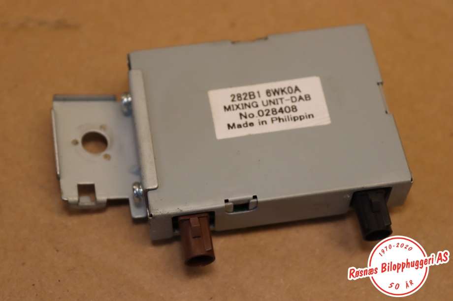 Antenne forsterker til Nissan Leaf 2018-->> (Type II) (NISSAN||282B16WK0A)