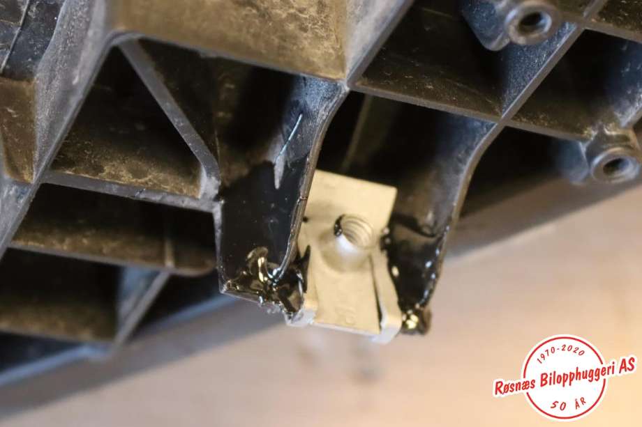 Frontlykt venstre halogen til Nissan Qashqai 2010-2014 (Type I, Fase 2) (NISSAN|26060BR00B|)