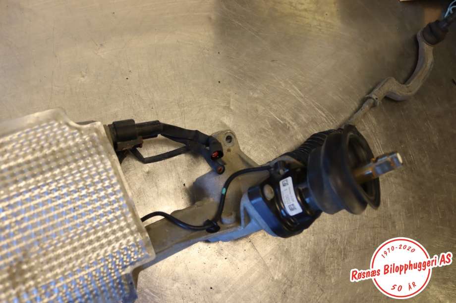 Tannstang elektrisk til Mercedes B-Klasse 2011-2018 (W246) (W246) (MERCEDES|A 246 460 49 01||6700002620)