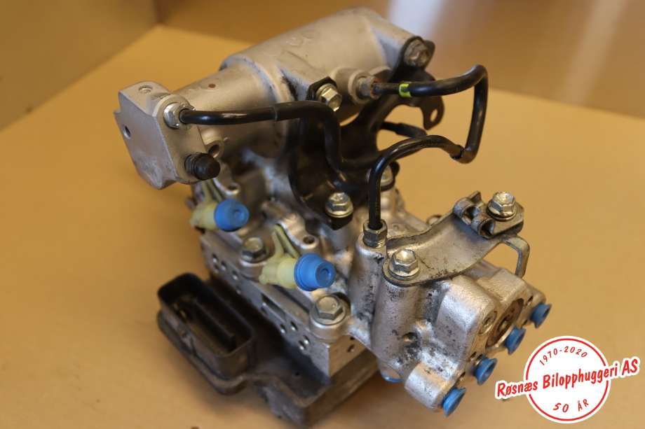 ABS sentral til Toyota RAV4 2016-2019 (Type IV, Fase 2)  (TOYOTA|4705042090|)