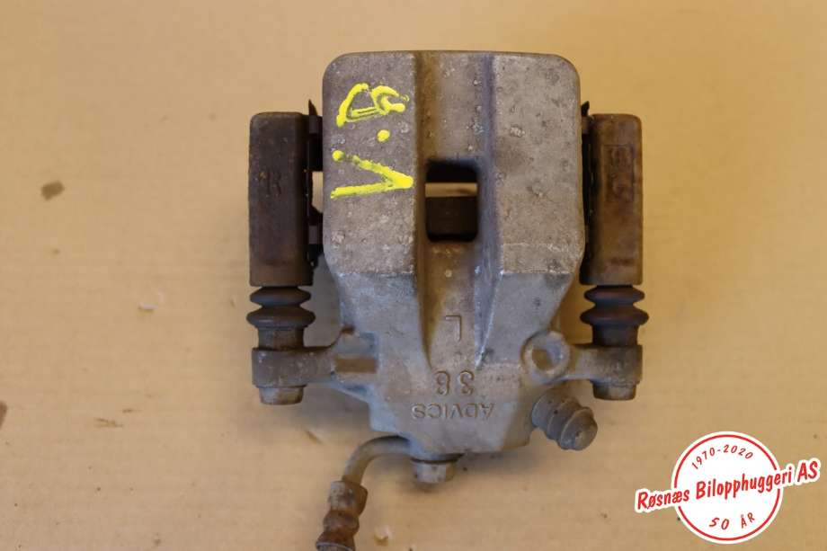 Bremsecaliper venstre bak til Toyota RAV4, 2016-2019 (Type IV, Fase 2)  (TOYOTA|4785042070)
