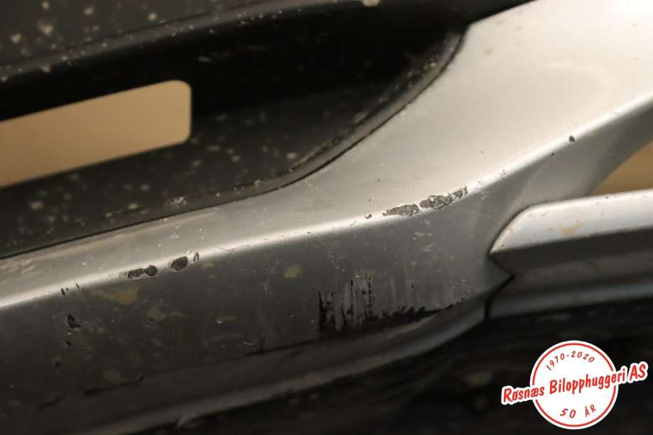 Støtfanger foran til Audi A1 2010-2014 (Type I, Fase 1)  (AUDI|8X0807066A|8X0 807 065 A|)