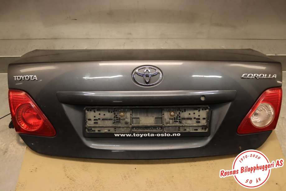 Bakluke sedan til Toyota Corolla, 2007-2013  (TOYOTA|6440112B30)