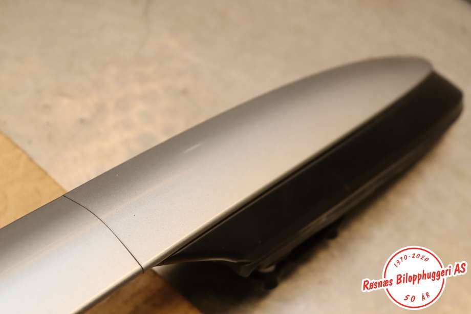 Takrails til Toyota RAV4 2016-2019 (Type IV, Fase 2)  (TOYOTA|6346042050B0|)