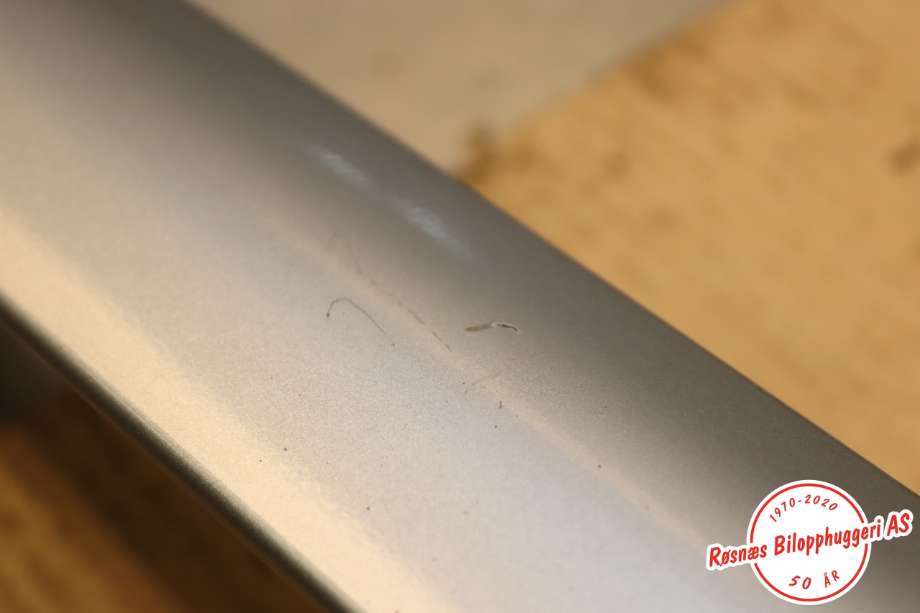 Takrails til Toyota RAV4 2016-2019 (Type IV, Fase 2)  (TOYOTA|6346042050B0|)