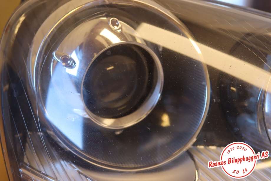 Frontlykt høyre halogen til VW Golf V, Combi 2003-2008  (VOLKSWAGEN||1K6 941 040)