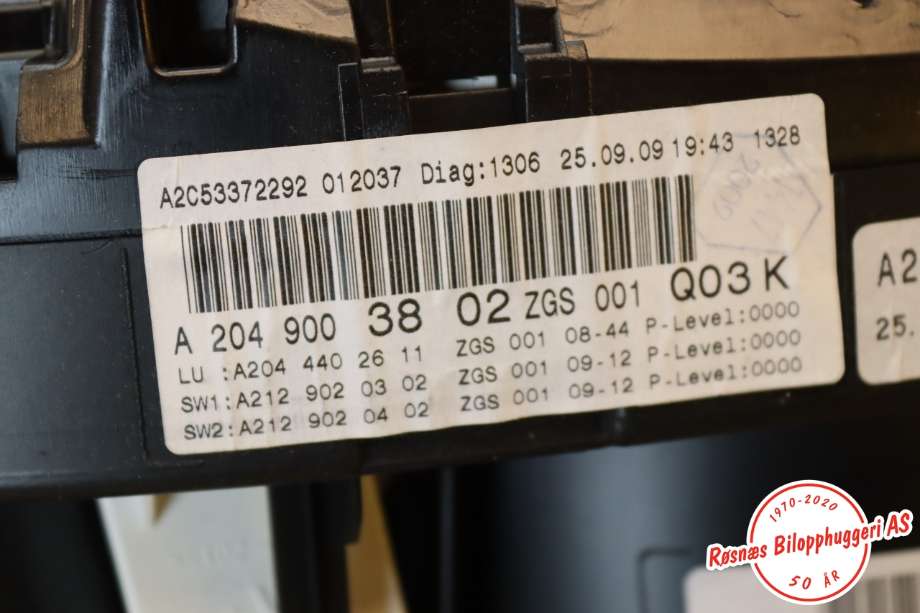 Speedometer til Mercedes GLK 2008-2015 (X204) (X204) (MERCEDES||A2049003802)
