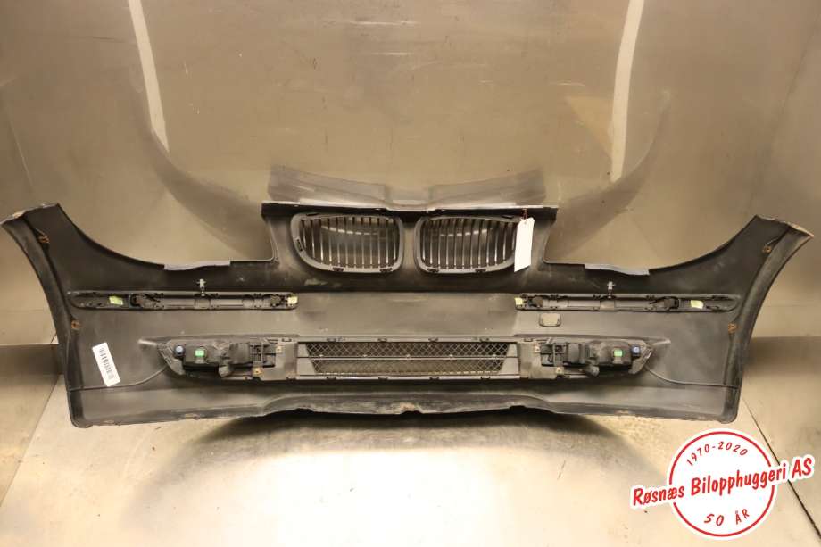 Støtfanger foran til BMW 1-Serie 2004-2011 (E81/E82/E87/E88) (E81/E82/E87/E88) (BMW|51117185124|)