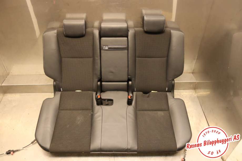 Sete sett til Toyota RAV4 2016-2019 (Type IV, Fase 2) (TOYOTA|)