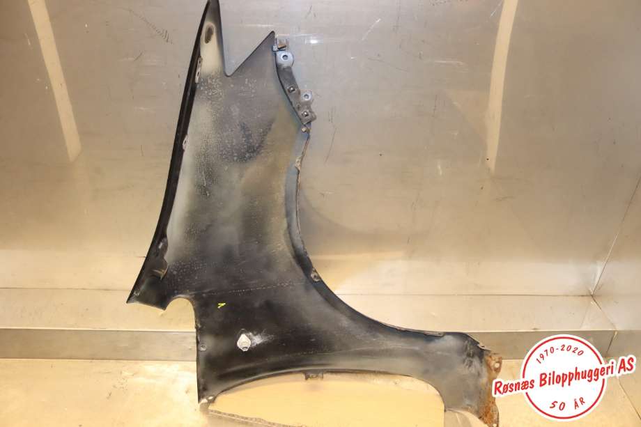 Skjerm venstre foran til Mitsubishi Colt 2009-2013 (Type VII, Fase 2)  (MITSUBISHI|5220D221|)