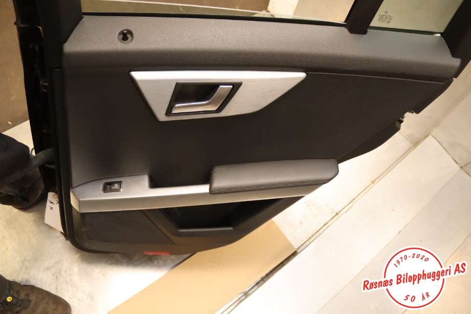 Dør høyre bak til Mercedes GLK 2008-2015 (X204) (X204) (MERCEDES|A 204 730 14 00|)