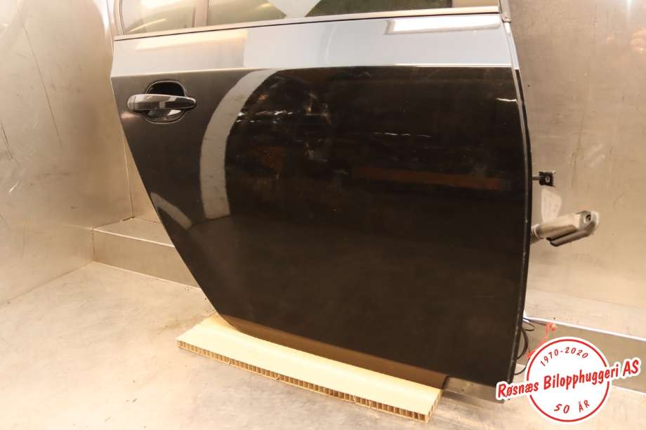 Dør høyre bak til BMW 5-Serie 2003-2010 (E60/E61) (E60/E61) (BMW|41527202342|)