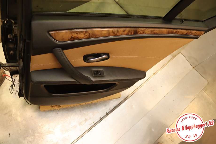 Dør høyre bak til BMW 5-Serie 2003-2010 (E60/E61) (E60/E61) (BMW|41527202342|)