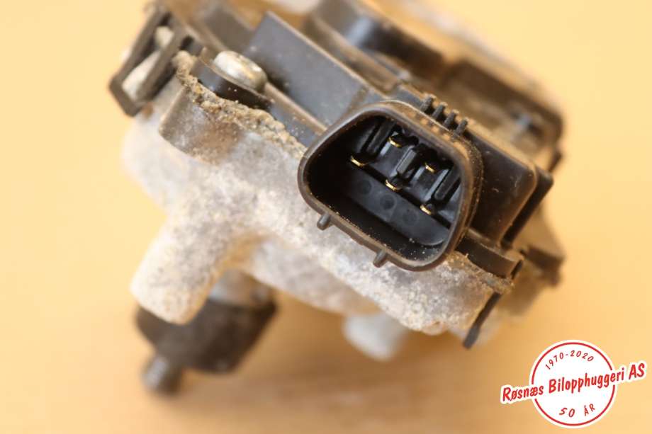 Viskermotor frontrute til Mitsubishi Outlander 2010-2012 (Type II, Fase 2)  (MITSUBISHI||159300-1052)